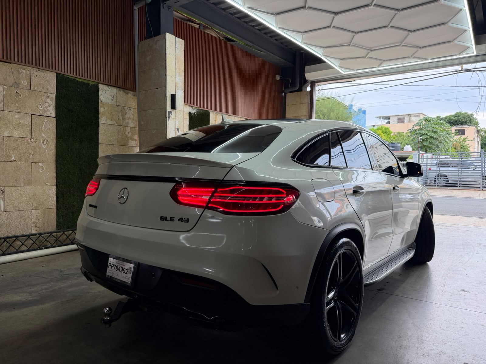 Mercedes-AMG GLE 43 Coupé 2018, foto 3